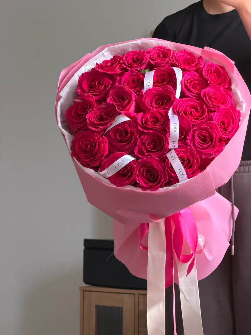 Hot Pink Rose Bouquet