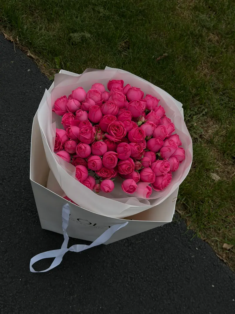 Hot Pink Spray Rose Bouquet