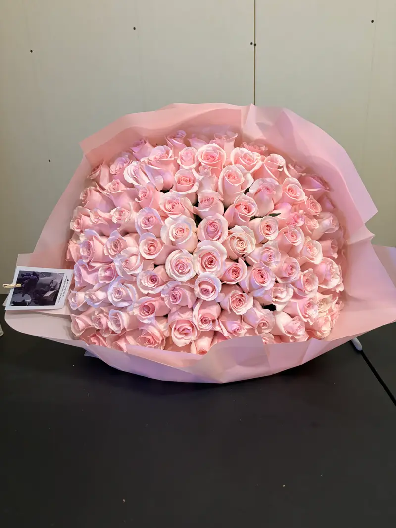 Rose Bouquets