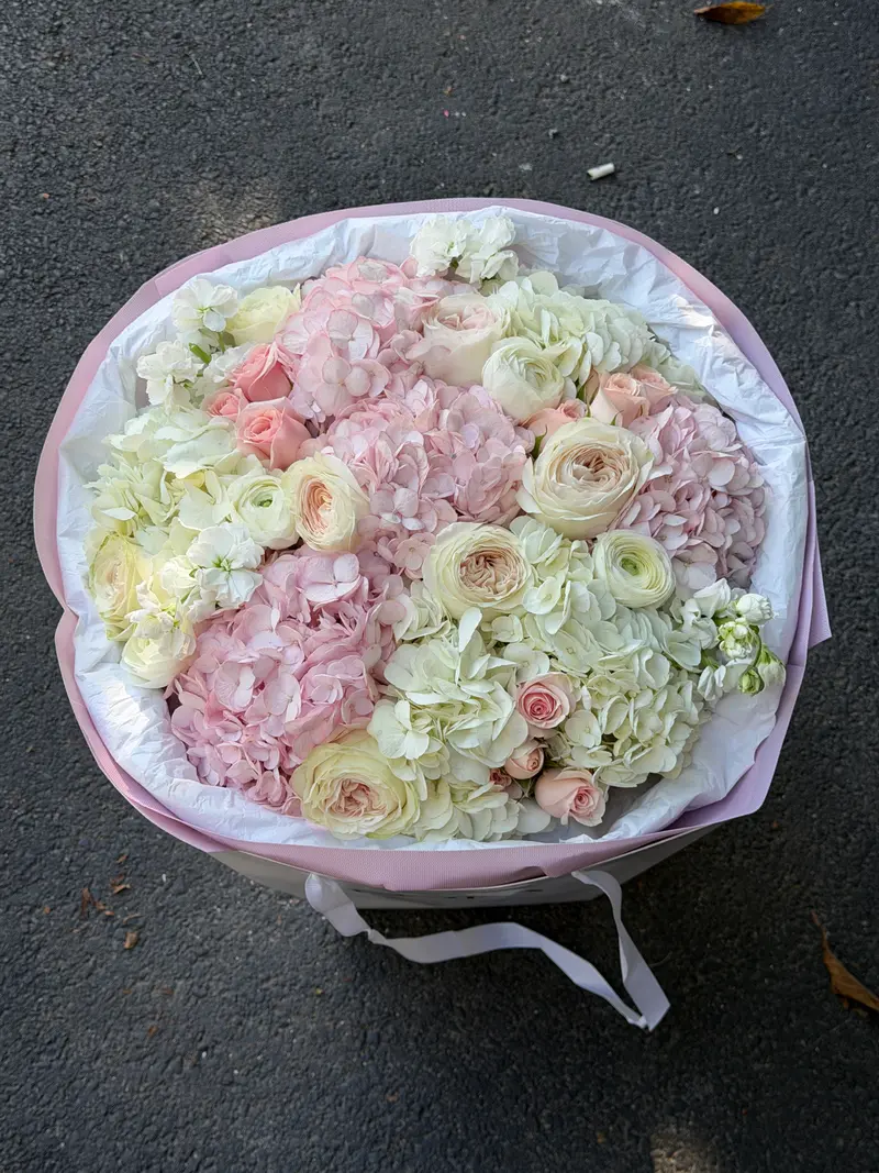Madison Rose Bouquet