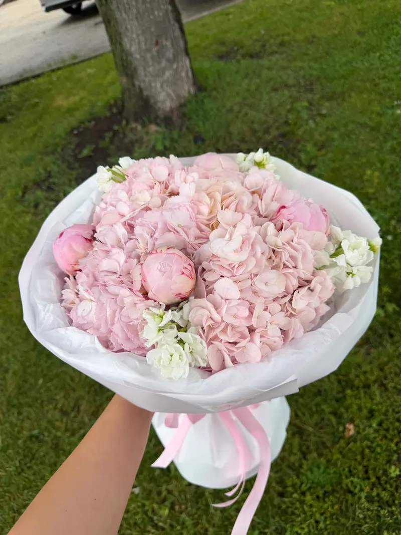 Pink Macaron Bouquet