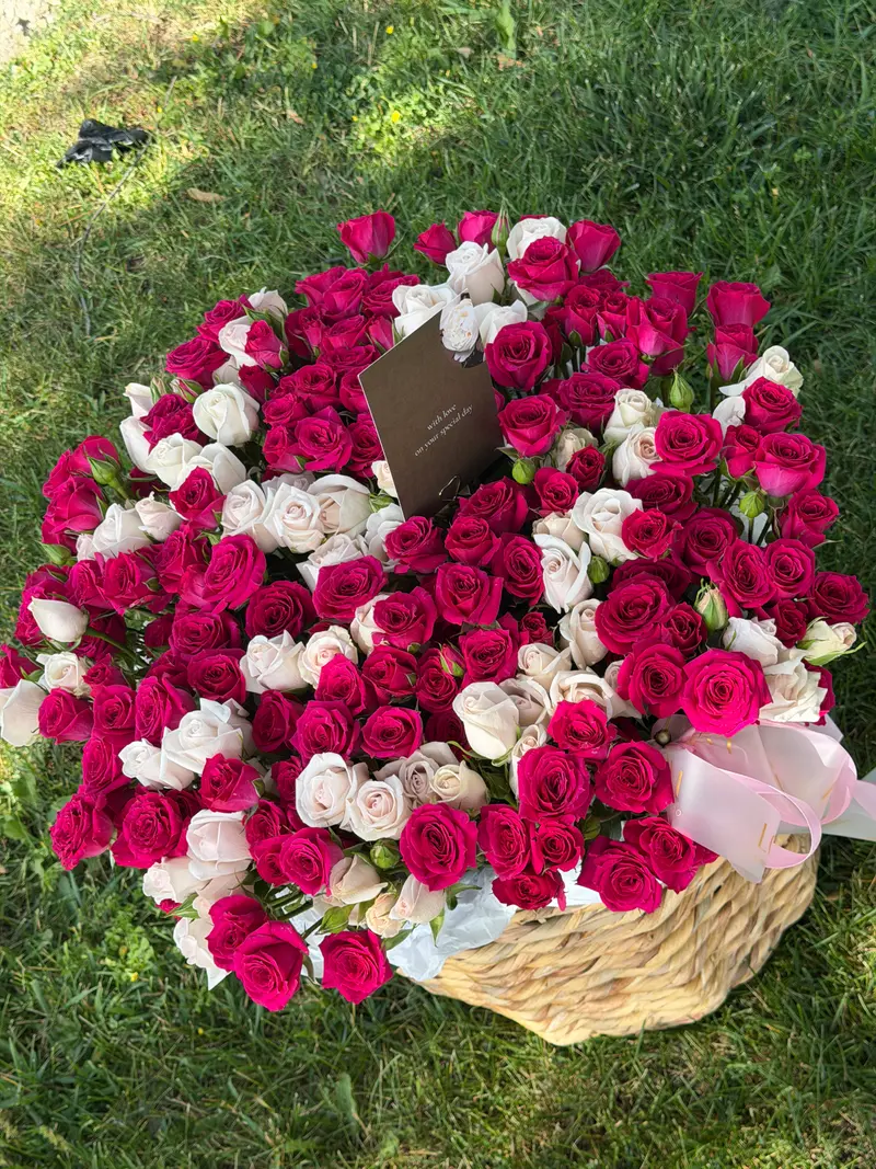 Pink Spray Rose Basket